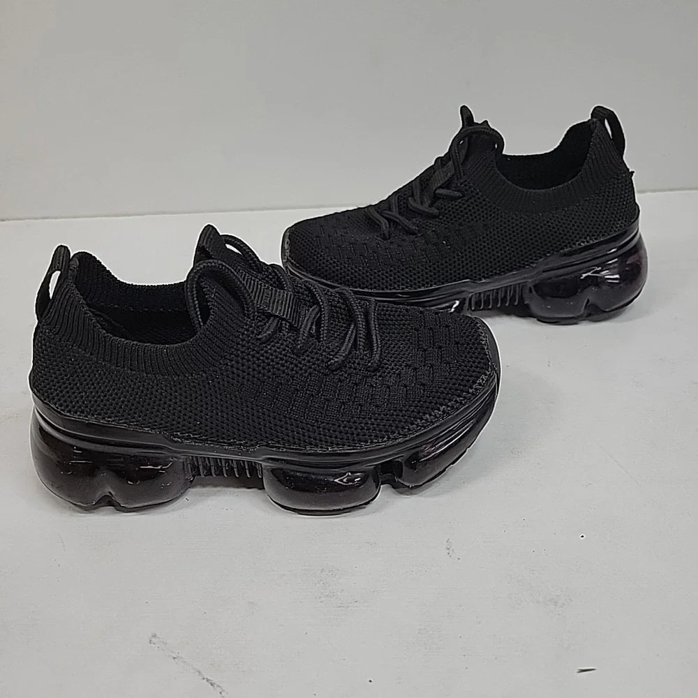 Lucky Step Toddler Sz 18-24 mo Sock Style Sneakers Lace-Up Non Slip Super Cute